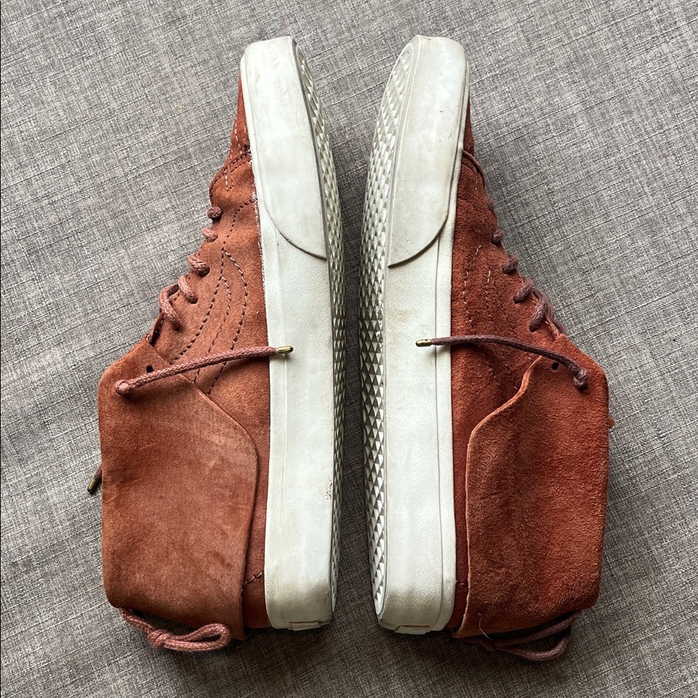 Van's Leather Chukka Style Skate Shoes M8.5 W10 - Picture 6 of 9